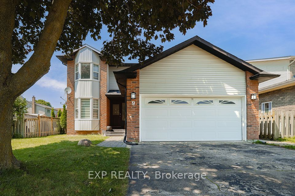Detached at 9 Holm Street, Cambridge, ON N3C 3N3, Cambridge