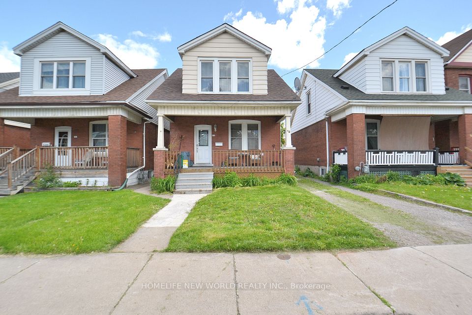Detached at 102 Belmont Avenue Lower, Hamilton, ON L8L 7M1, Hamilton