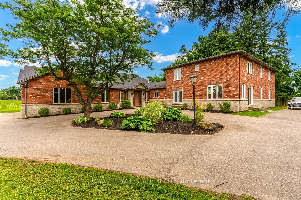 Detached at 931 Southcote Road, Hamilton, ON L9G 3L1, Hamilton