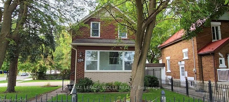 Detached at 326 Victoria Street S B, Kitchener, ON N2M 3A3, Kitchener