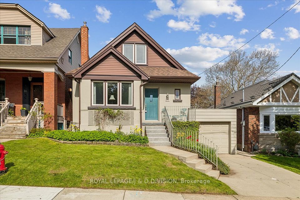 32 Miles Court, Hamilton, ON L8P 4G6 at 32 Miles Court, Hamilton, ON L8P 4G6, Hamilton, ON, L8P 4G6