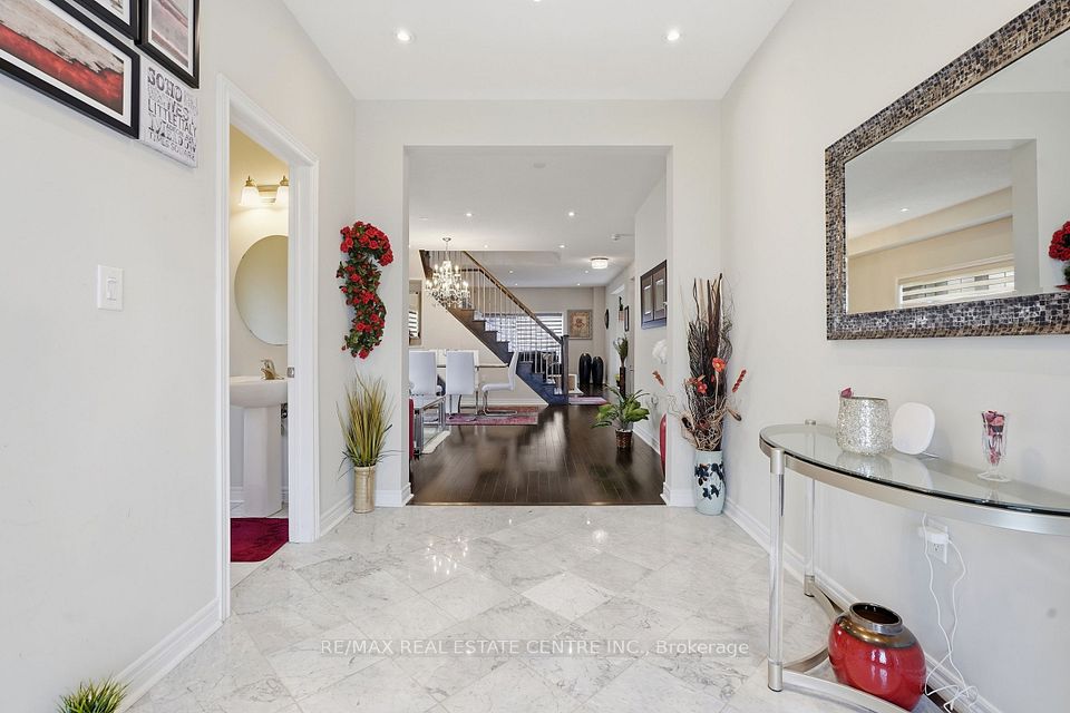 Detached at 135 Watermill Street, Kitchener, ON N2P 0G4, Kitchener