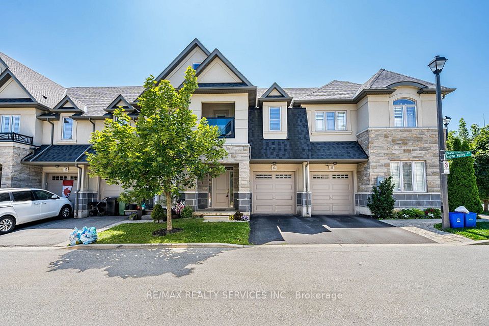 Att/Row/Townhouse at 43 Sonoma Valley Crescent, Hamilton, ON L9B 0J3, Hamilton