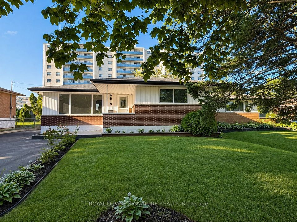 Detached at 9 Fieldway Drive Upper, Hamilton, ON L9A 2L2, Hamilton