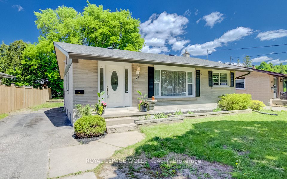 Detached at 152 Clark Avenue, Kitchener, ON N2C 1Y5, Kitchener