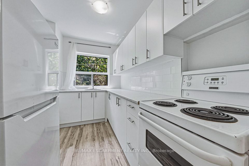 Condo Apartment at 325A James Street S 401, Hamilton, ON L8P 3B7, Hamilton