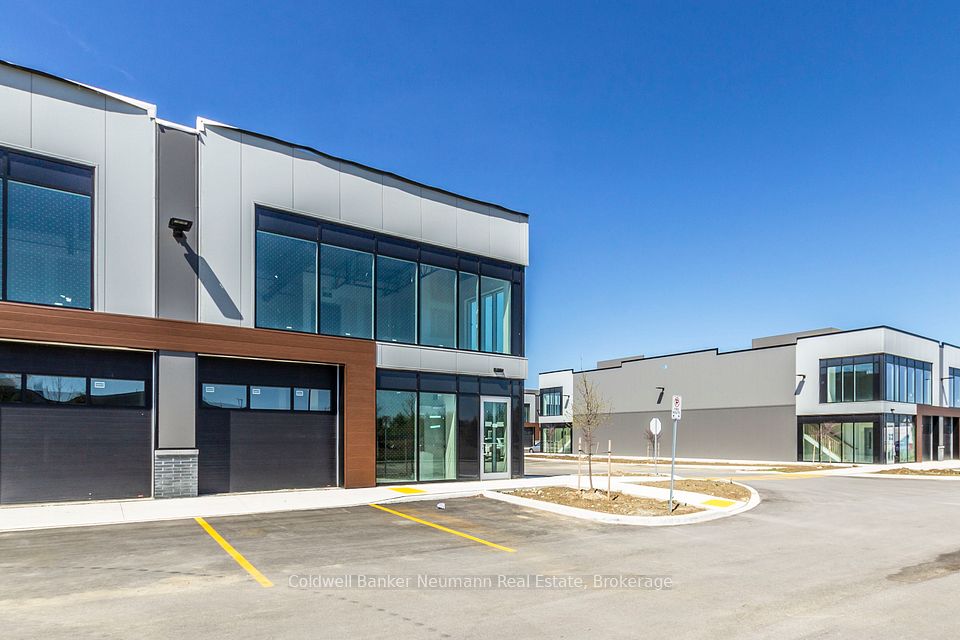 Industrial at 587 Hanlon Creek Boulevard 23, Guelph, ON N1C 0A1, Guelph