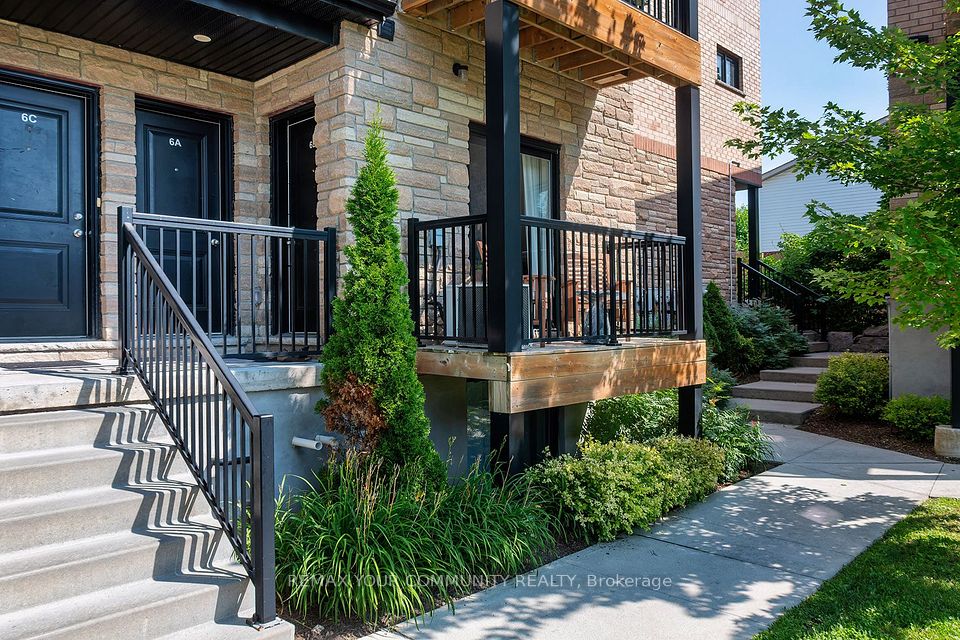 Condo Townhouse at 164 Heiman Street 6B, Kitchener, ON N2M 0B8, Kitchener