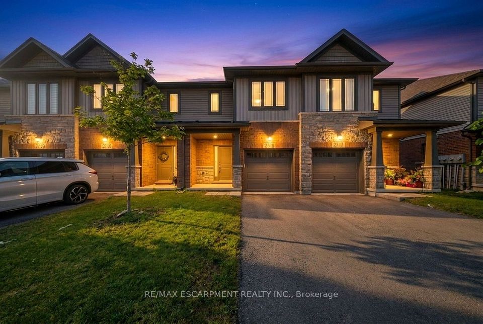 Att/Row/Townhouse at 27 Rachel Drive 18, Hamilton, ON L8E 0K6, Hamilton