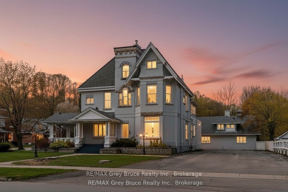 1178 4th Avenue W, Owen Sound, ON N4K 4W5