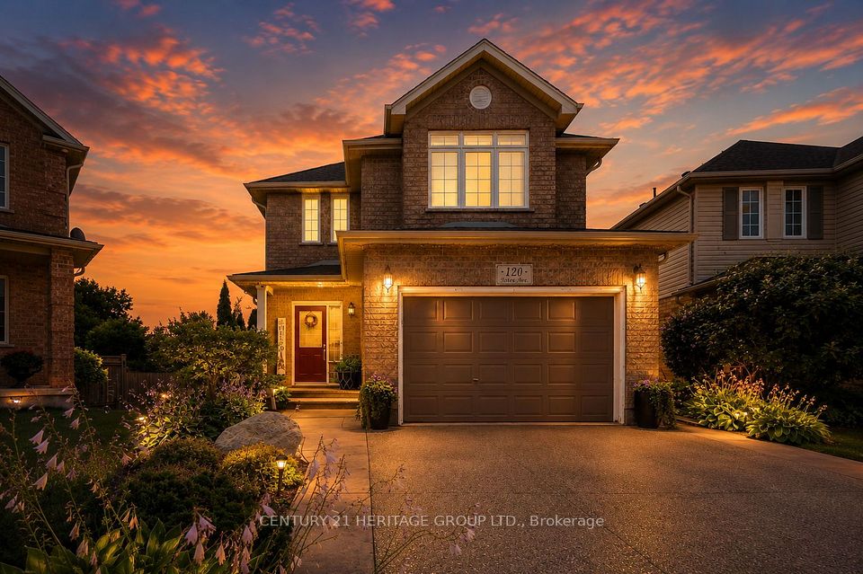 Detached at 120 Yates Avenue, Cambridge, ON N1P 0A4, Cambridge
