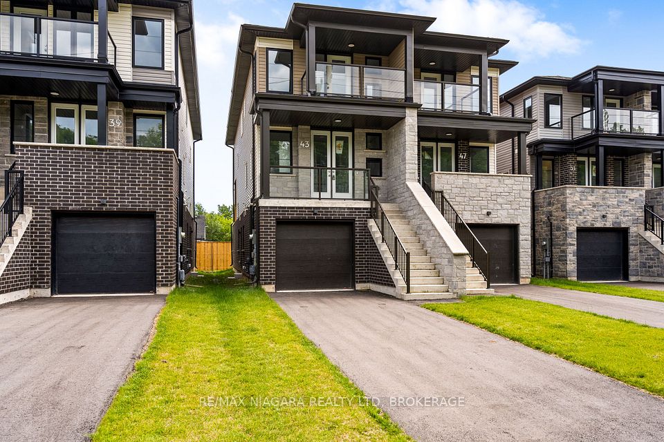 43 Superior Street, Welland, ON L3B 3G3 at 43 Superior Street, Welland, ON L3B 3G3, Welland, ON, L3B 3G3