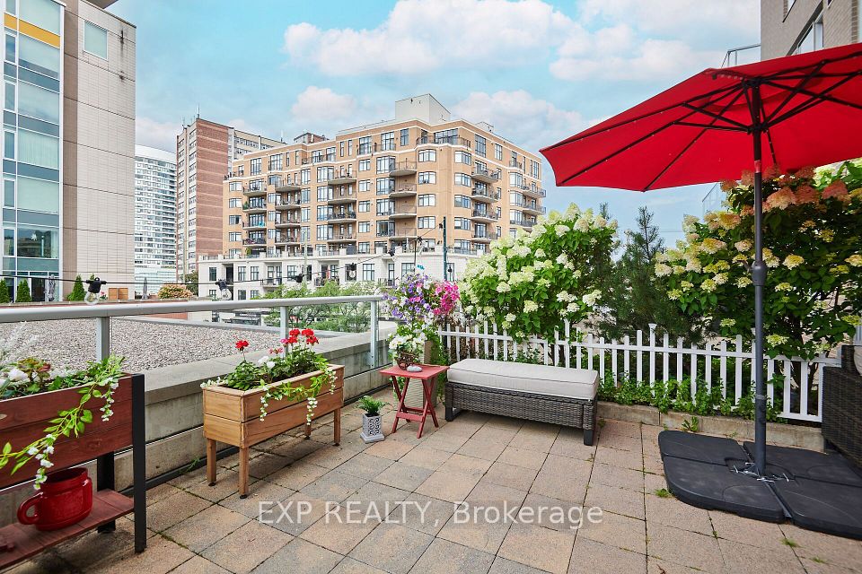 575 Byron Avenue 203, Carlingwood - Westboro and Area, ON K2A 1R7 at 575 Byron Avenue 203, Carlingwood - Westboro and Area, ON K2A 1R7, Carlingwood - Westboro and Area, ON, K2A 1R7