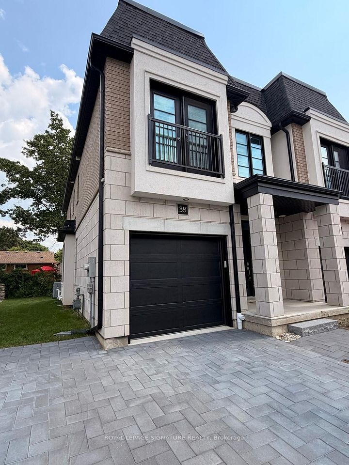 Att/Row/Townhouse at 143 Elgin Street N 38, Cambridge, ON N1R 0E1, Cambridge