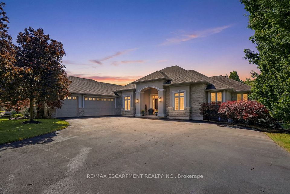 Detached at 1318 CONCESSION ROAD 6 W, Hamilton, ON L8B 1N1, Hamilton