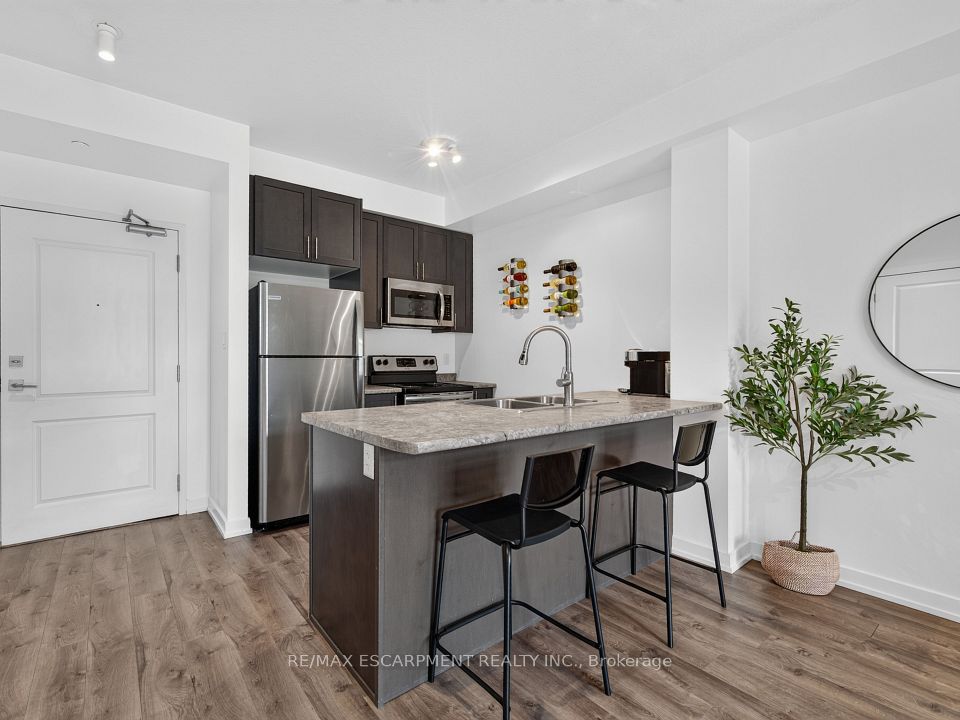 Condo Apartment at 101 Shoreview Place 123, Hamilton, ON L8E 0K2, Hamilton