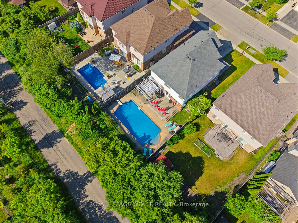 Detached at 359 Pine Valley Drive, Kitchener, ON N2P 2V4, Kitchener
