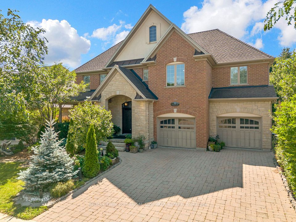 Detached at 32 Pennsylvania Crescent, Kitchener, ON N2P 2S5, Kitchener