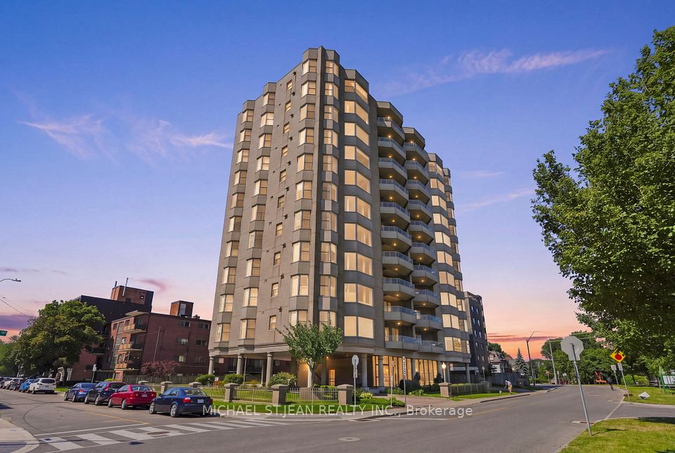 Condo Apartment at 174 Mountain Park Avenue 2W, Hamilton, ON L8V 1A1, Hamilton
