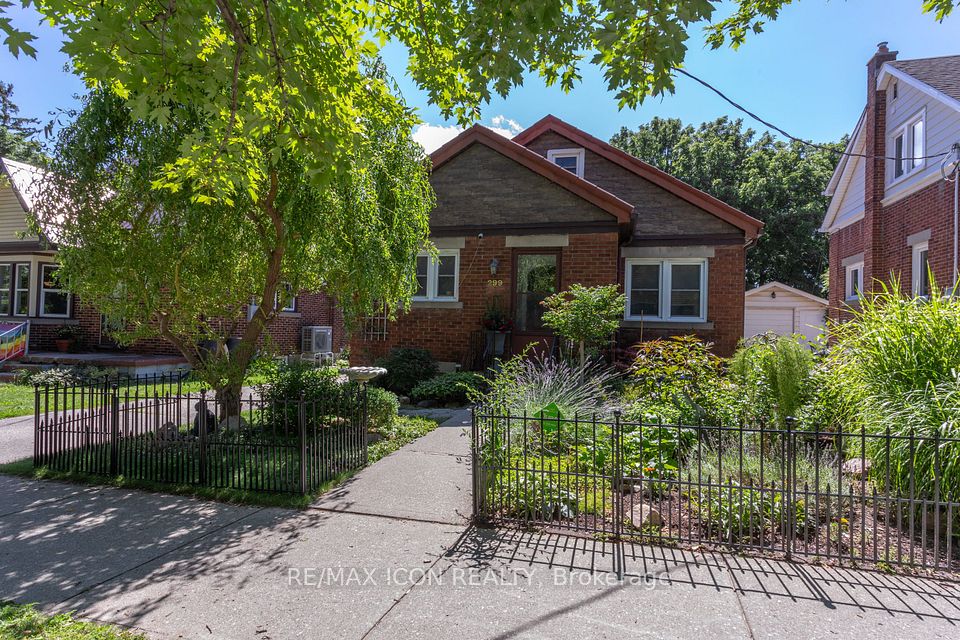 Detached at 299 Park Street, Kitchener, ON N2G 1N2, Kitchener