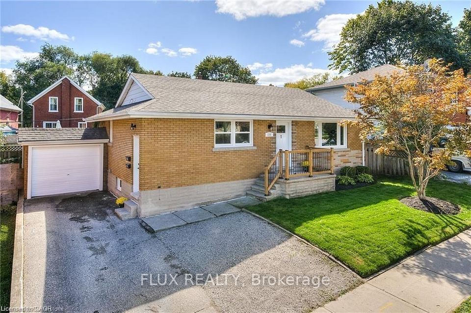Detached at 235 Guelph Street 2, Kitchener, ON N2H 5W9, Kitchener