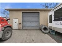25 KENMORE Avenue, Hamilton, ON L8E 5N1