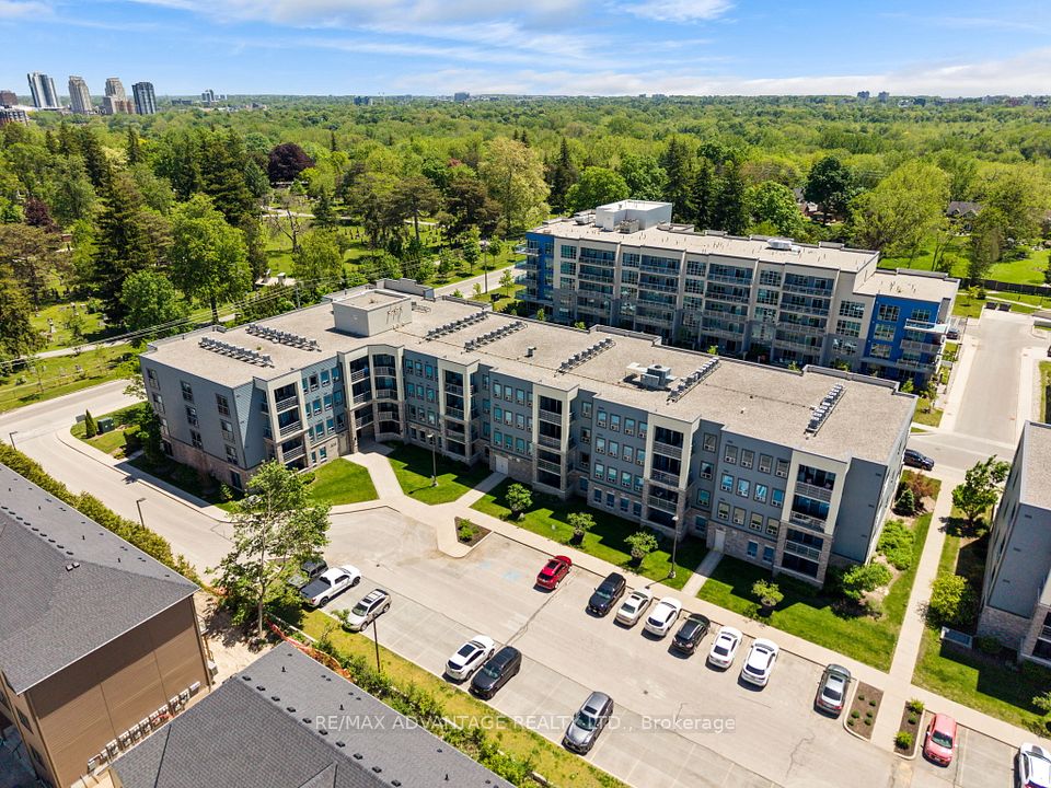 320 Sugarcreek Trail 109, London North, ON N6H 0G3 at 320 Sugarcreek Trail 109, London North, ON N6H 0G3, London North, ON, N6H 0G3
