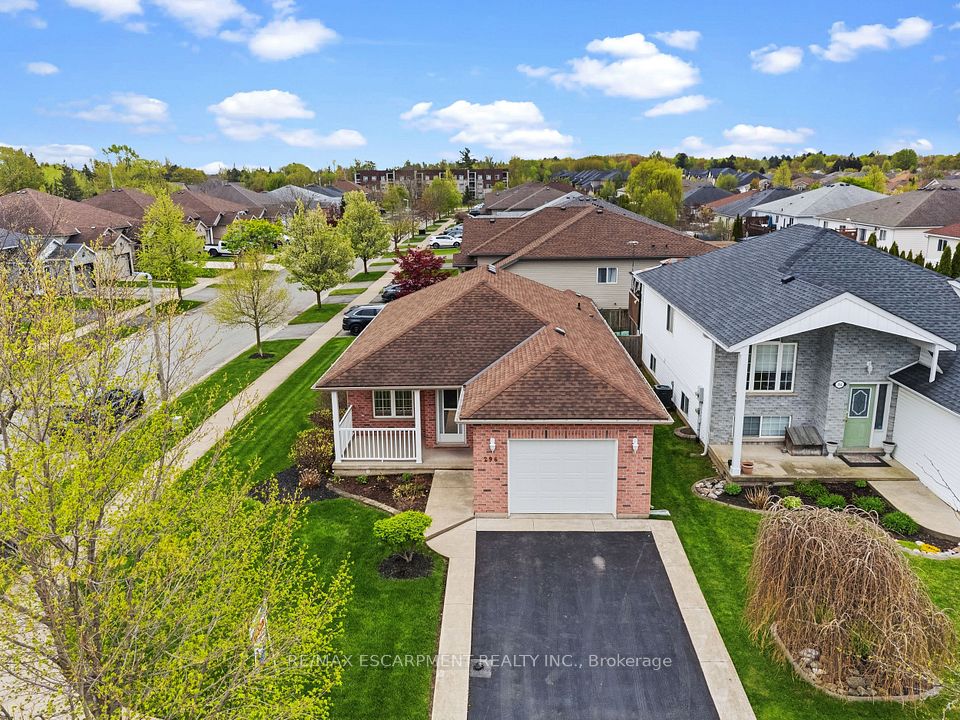 296 Autumn Crescent, Welland, ON L3C 7K1 at 296 Autumn Crescent, Welland, ON L3C 7K1, Welland, ON, L3C 7K1
