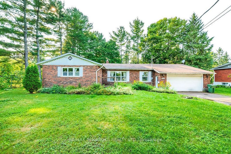 20 Meadowbrook Drive, Laurentian Valley, ON K8A 7C3 at 20 Meadowbrook Drive, Laurentian Valley, ON K8A 7C3, Laurentian Valley, ON, K8A 7C3