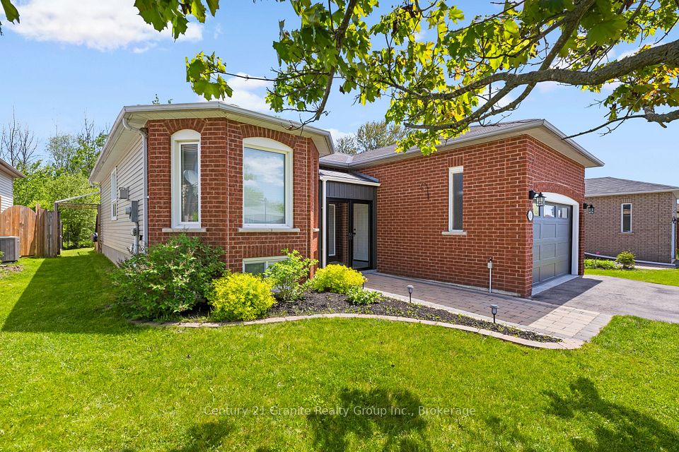 692 Ewing Street, Cobourg, ON K9A 5N8 at 692 Ewing Street, Cobourg, ON K9A 5N8, Cobourg, ON, K9A 5N8