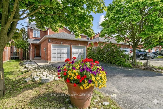 44 Corbett Street, Cambridge, ON N1T 1V5 at 44 Corbett Street, Cambridge, ON N1T 1V5, Cambridge, ON, N1T 1V5