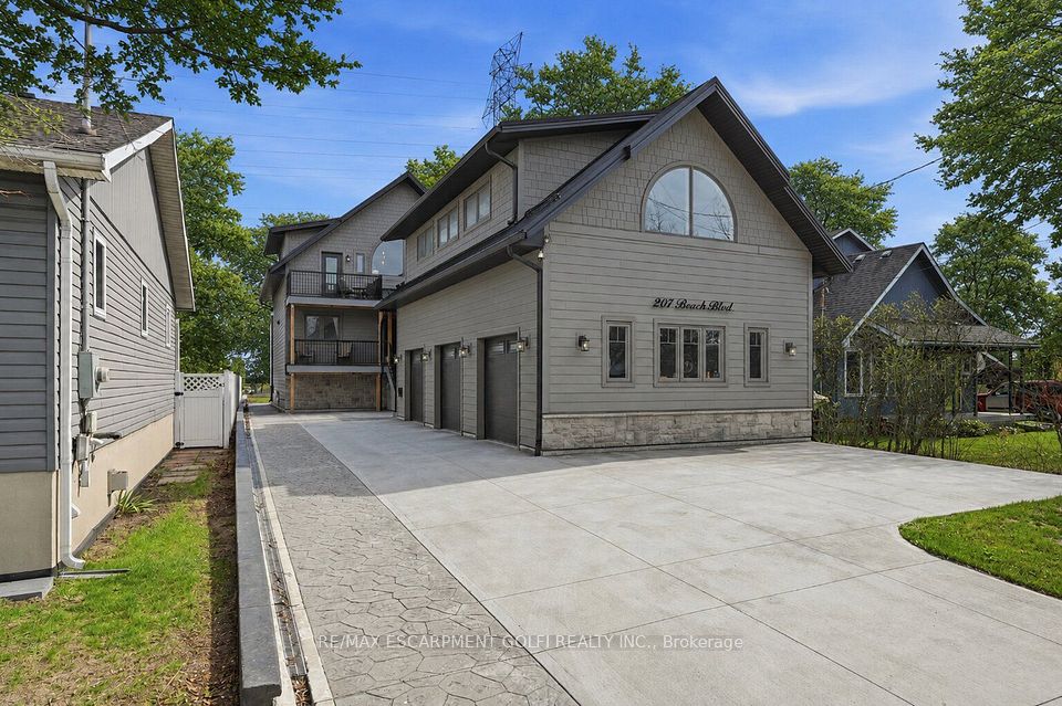 207 BEACH Boulevard, Hamilton, ON L8H 6V8 at 207 BEACH Boulevard, Hamilton, ON L8H 6V8, Hamilton, ON, L8H 6V8