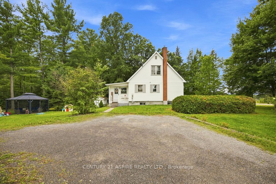 2583 B Line Road, Laurentian Valley, ON K8A 6W8 at 2583 B Line Road, Laurentian Valley, ON K8A 6W8, Laurentian Valley, ON, K8A 6W8