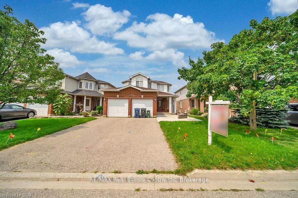 61 MOFFATT Lane, Guelph, ON N1G 5E8 at 61 MOFFATT Lane, Guelph, ON N1G 5E8, Guelph, ON, N1G 5E8