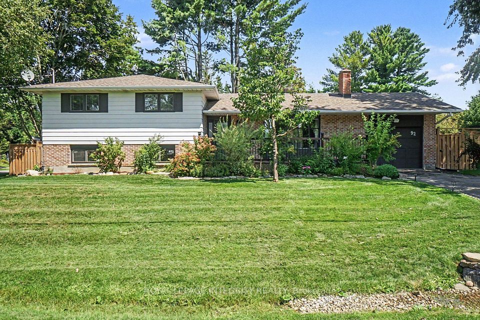 92 Lennox Street S, Stittsville - Munster - Richmond, ON K0A 2Z0 at 92 Lennox Street S, Stittsville - Munster - Richmond, ON K0A 2Z0, Stittsville - Munster - Richmond, ON, K0A 2Z0