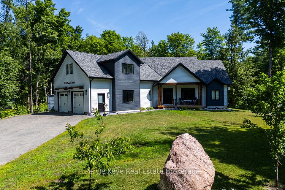 1056 Xavier Street, Gravenhurst, ON P0E 1G0 at 1056 Xavier Street, Gravenhurst, ON P0E 1G0, Gravenhurst, ON, P0E 1G0