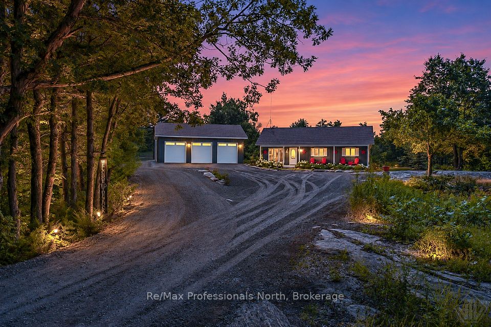 891 Peninsula Road, Gravenhurst, ON P1P 0E2 at 891 Peninsula Road, Gravenhurst, ON P1P 0E2, Gravenhurst, ON, P1P 0E2