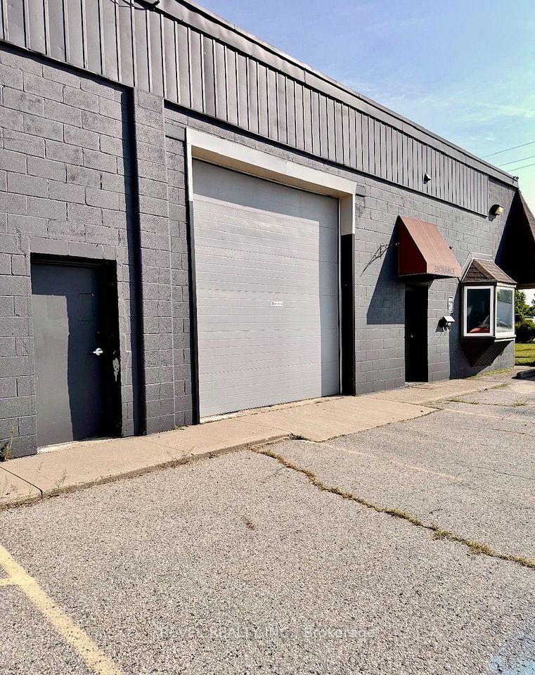 109 Falcon Street, London East, ON N5W 4Z2