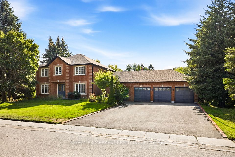 6 Willow Crescent, Mono, ON L9W 6L4 at 6 Willow Crescent, Mono, ON L9W 6L4, Mono, ON, L9W 6L4