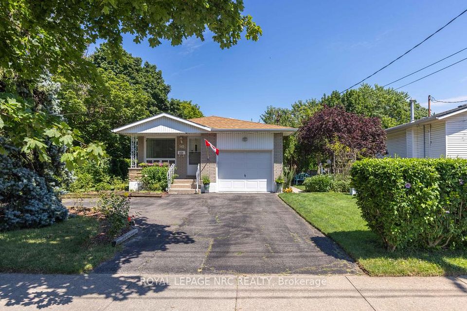 542 Lake Street, St. Catharines, ON L2N 4H8 at 542 Lake Street, St. Catharines, ON L2N 4H8, St. Catharines, ON, L2N 4H8