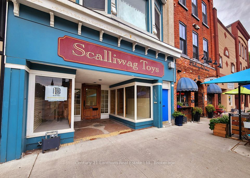 302 Front Street 1, Belleville, ON K8N 2Z8
