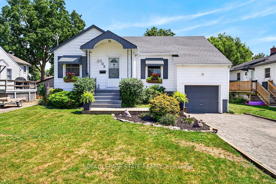 109 Linwood Avenue, Port Colborne, ON L3K 5J8 at 109 Linwood Avenue, Port Colborne, ON L3K 5J8, Port Colborne, ON, L3K 5J8