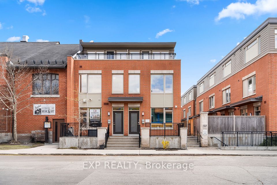 360 Ravenhill Avenue E, Carlingwood - Westboro and Area, ON K2A 1S5 at 360 Ravenhill Avenue E, Carlingwood - Westboro and Area, ON K2A 1S5, Carlingwood - Westboro and Area, ON, K2A 1S5