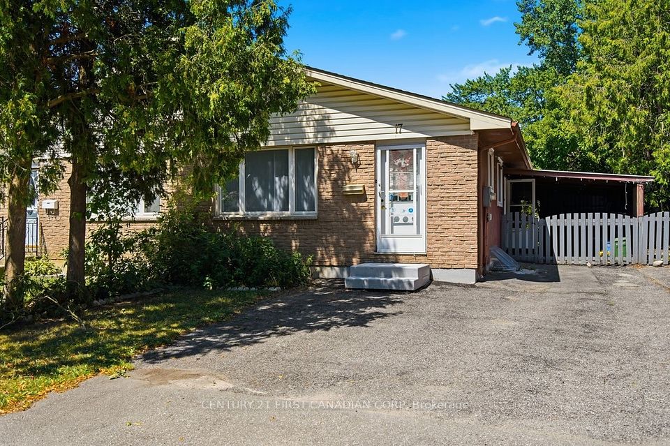 17 Edgemere Crescent, London South, ON N5Z 4M6 at 17 Edgemere Crescent, London South, ON N5Z 4M6, London South, ON, N5Z 4M6