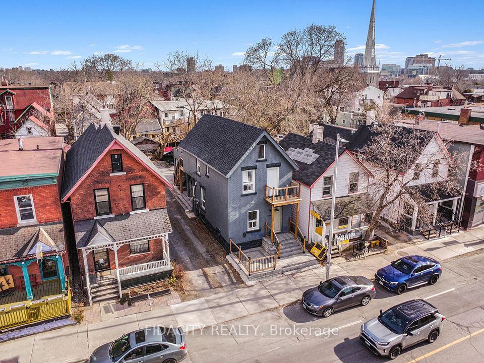 640 Somerset Street W, Ottawa Centre, ON K1R 5K4