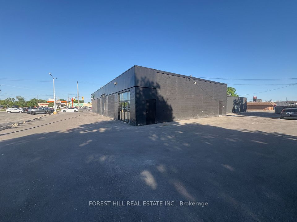 61 King George Road 3, Brantford, ON N3R 5K2
