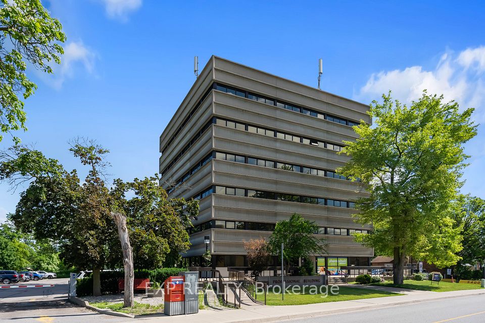 5400 Portage Road 603-604, Niagara Falls, ON L2G 5X7