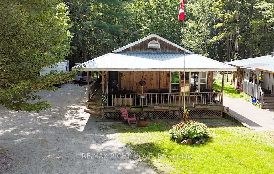 1062 4 Seasons Road, Gravenhurst, ON P0E 1N0 at 1062 4 Seasons Road, Gravenhurst, ON P0E 1N0, Gravenhurst, ON, P0E 1N0