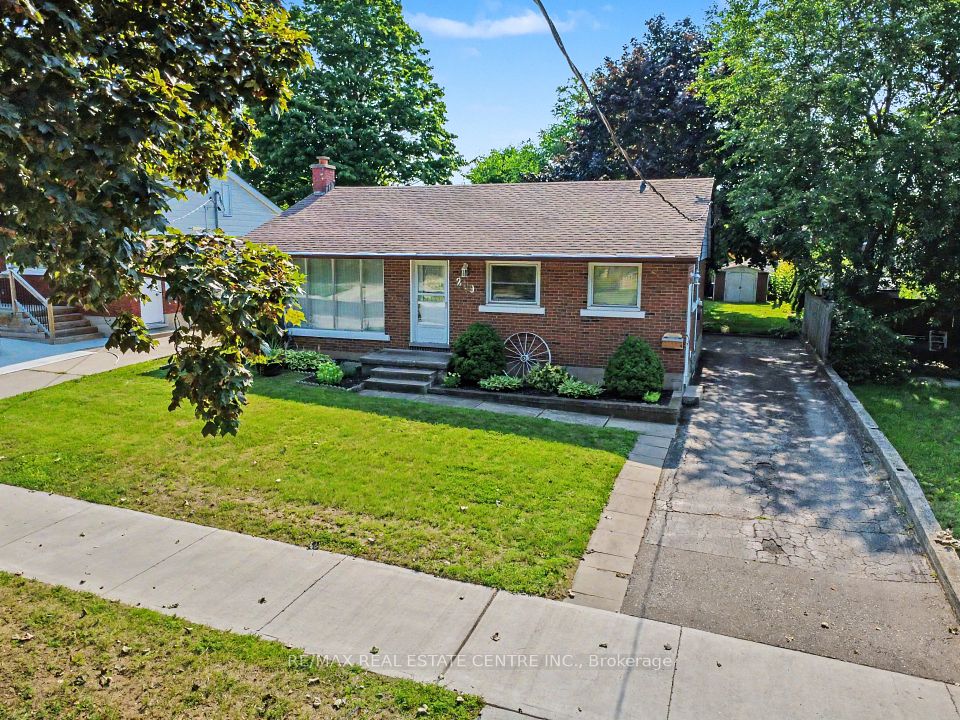 209 Franklin Street S, Kitchener, ON N2C 1R8 at 209 Franklin Street S, Kitchener, ON N2C 1R8, Kitchener, ON, N2C 1R8
