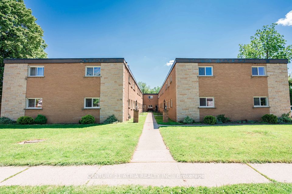9 Linden Avenue, Brantford, ON N3S 7E3